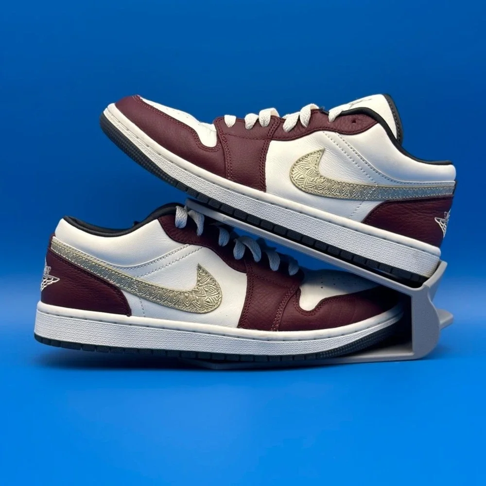 Jordan 1 Low SE Year of the Dragon Sail Dark Team Red FJ5735-100‎ Size 10W 8.5M